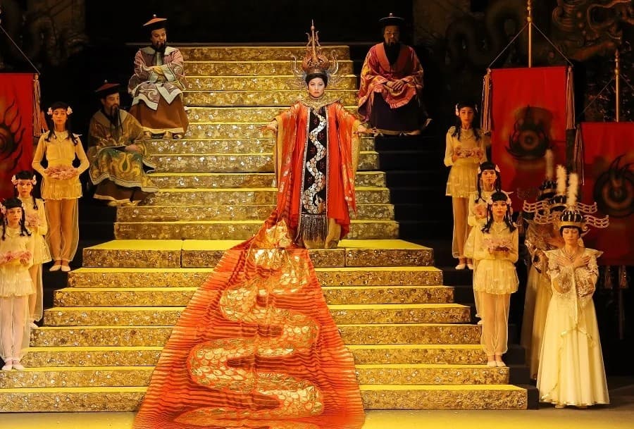 Opera "Turandota"