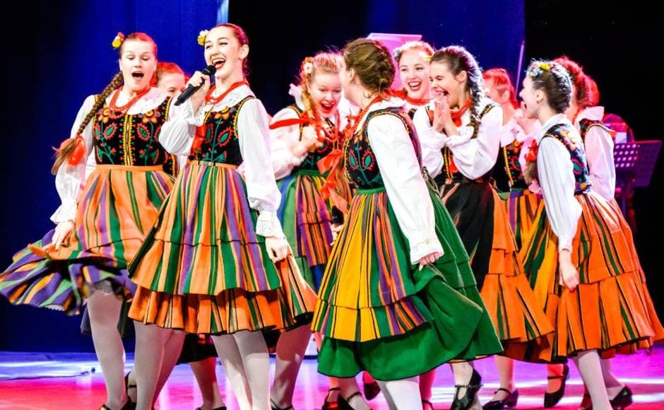Deju ansambļa “Kukulečka” koncerts “Trīsdesmit piecus gadus dejā rakstīts Tēvzemes stāsts
